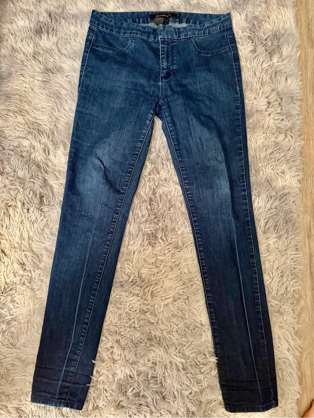 Calvin Klein Women’s Jeans - Size 8 Dark Wash  Denim